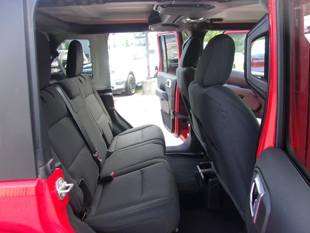 Jeep Wrangler Unlimited Sahara 4x4 2021
