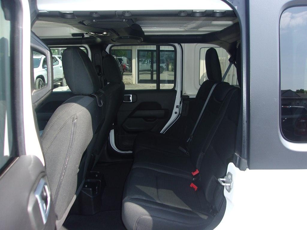 Jeep Wrangler Unlimited Sahara 4x4 2021