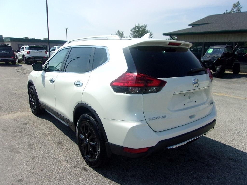 Nissan Rogue AWD SV 2017