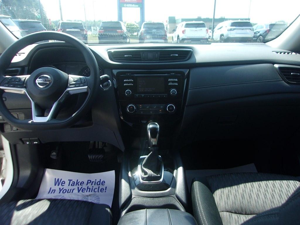Nissan Rogue AWD SV 2017