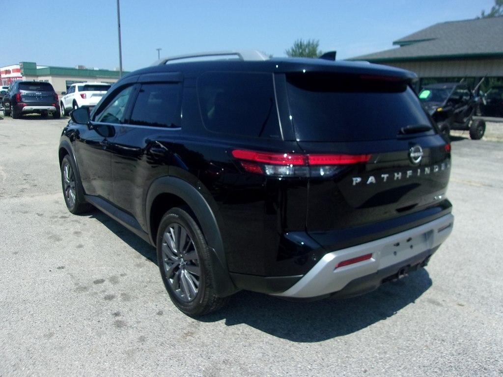 Nissan Pathfinder SL 4WD 2022