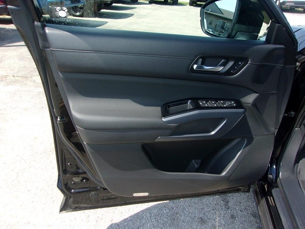 Nissan Pathfinder SL 4WD 2022