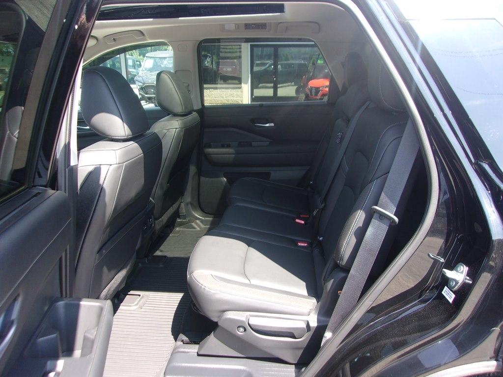 Nissan Pathfinder SL 4WD 2022