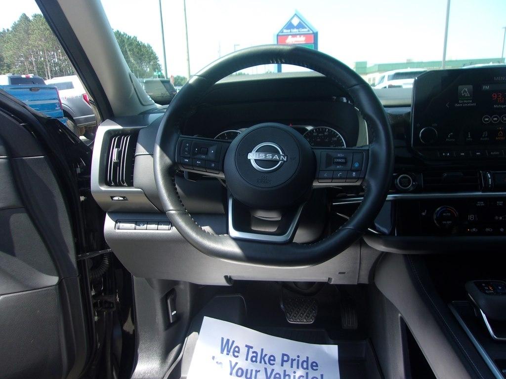 Nissan Pathfinder SL 4WD 2022