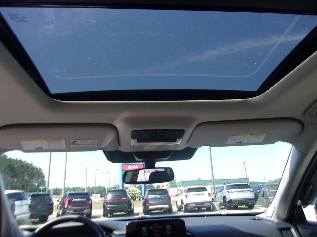 Nissan Pathfinder SL 4WD 2022