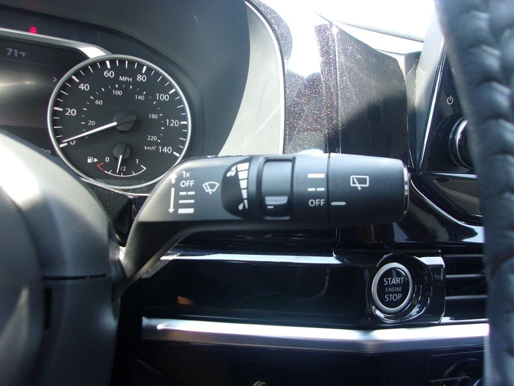 Nissan Pathfinder SL 4WD 2022