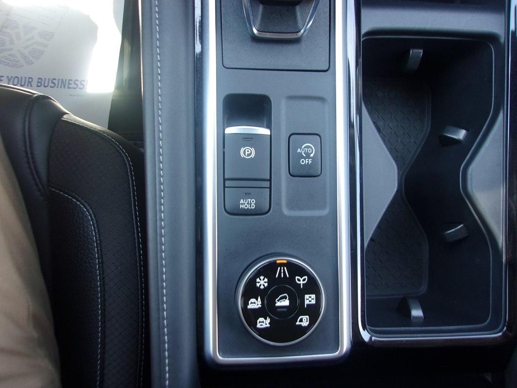Nissan Pathfinder SL 4WD 2022