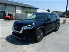 2022 Nissan Pathfinder 