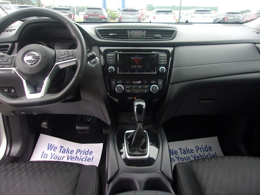 Nissan Rogue AWD SV 2018