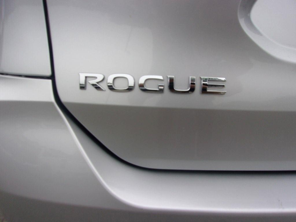 Nissan Rogue AWD SV 2018