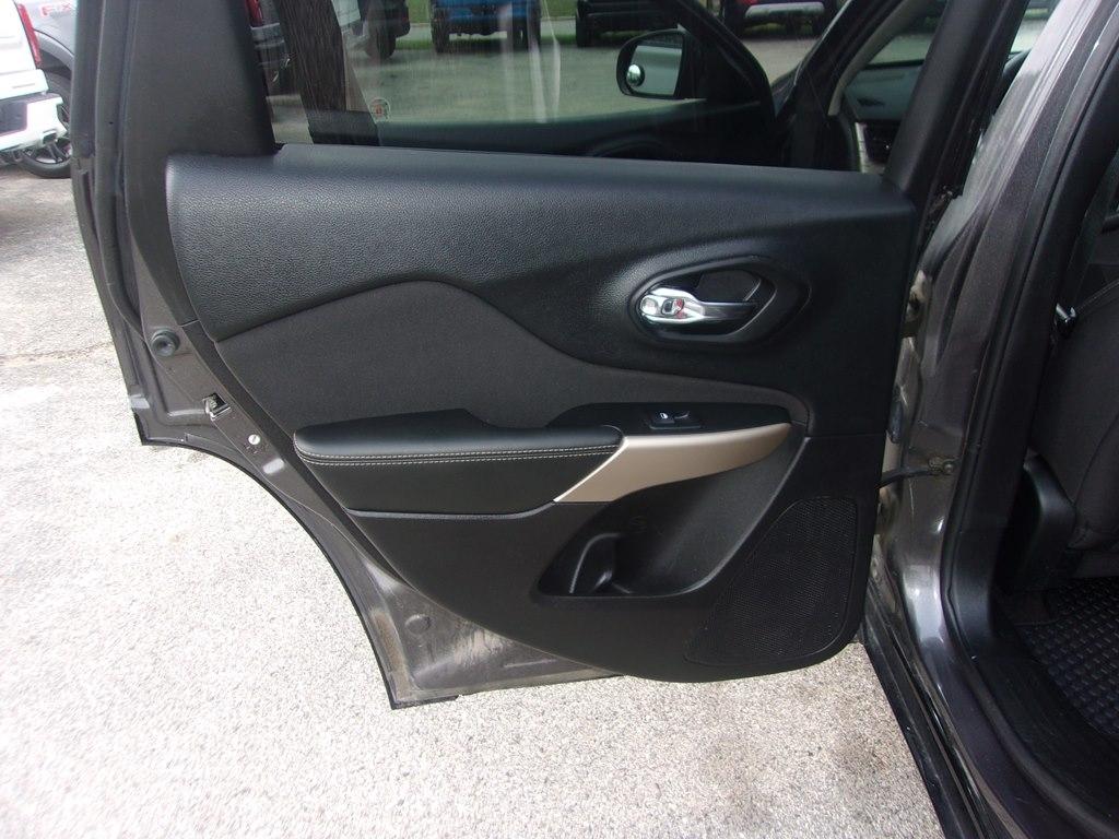 Jeep Cherokee North Special Edition FWD *Ltd Avail* 2018