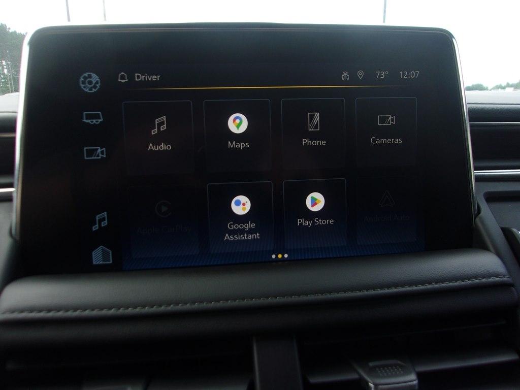 Chevrolet Suburban 4WD 4dr LT 2022