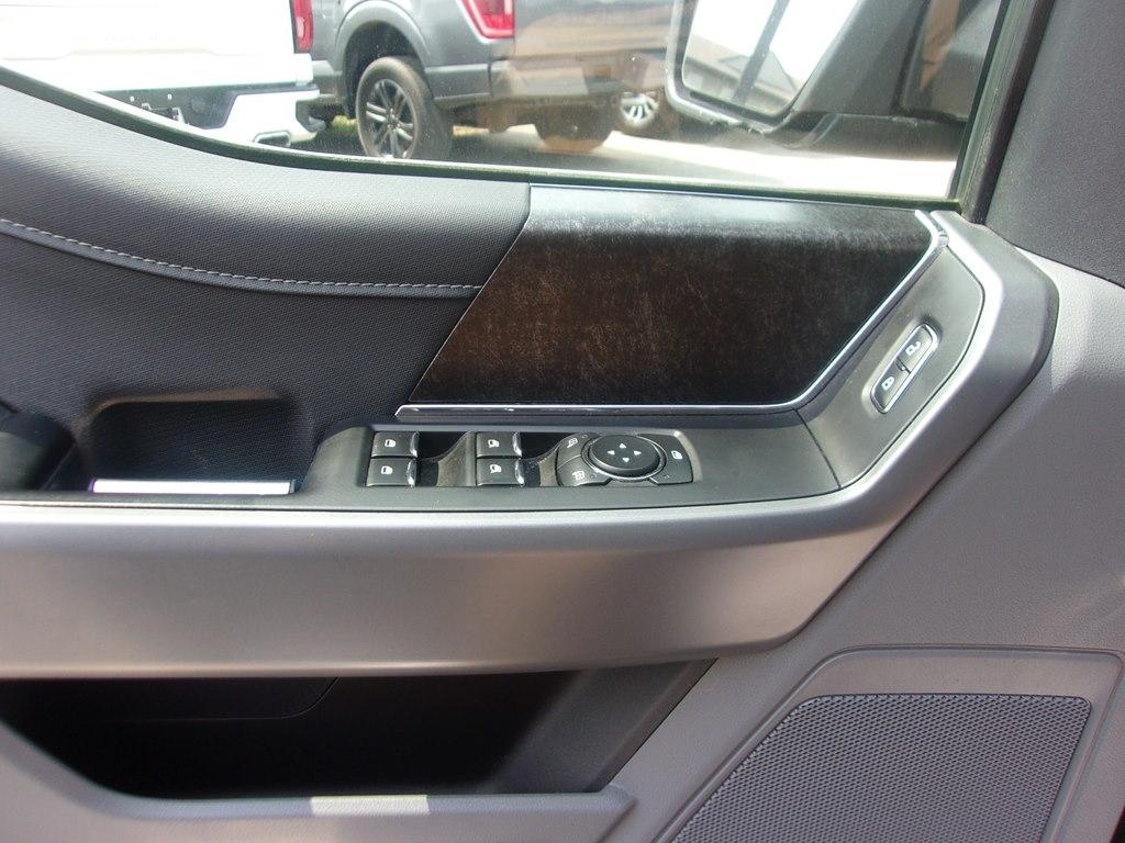 Ford F-150 XLT 4WD SuperCrew 5.5' Box 2023