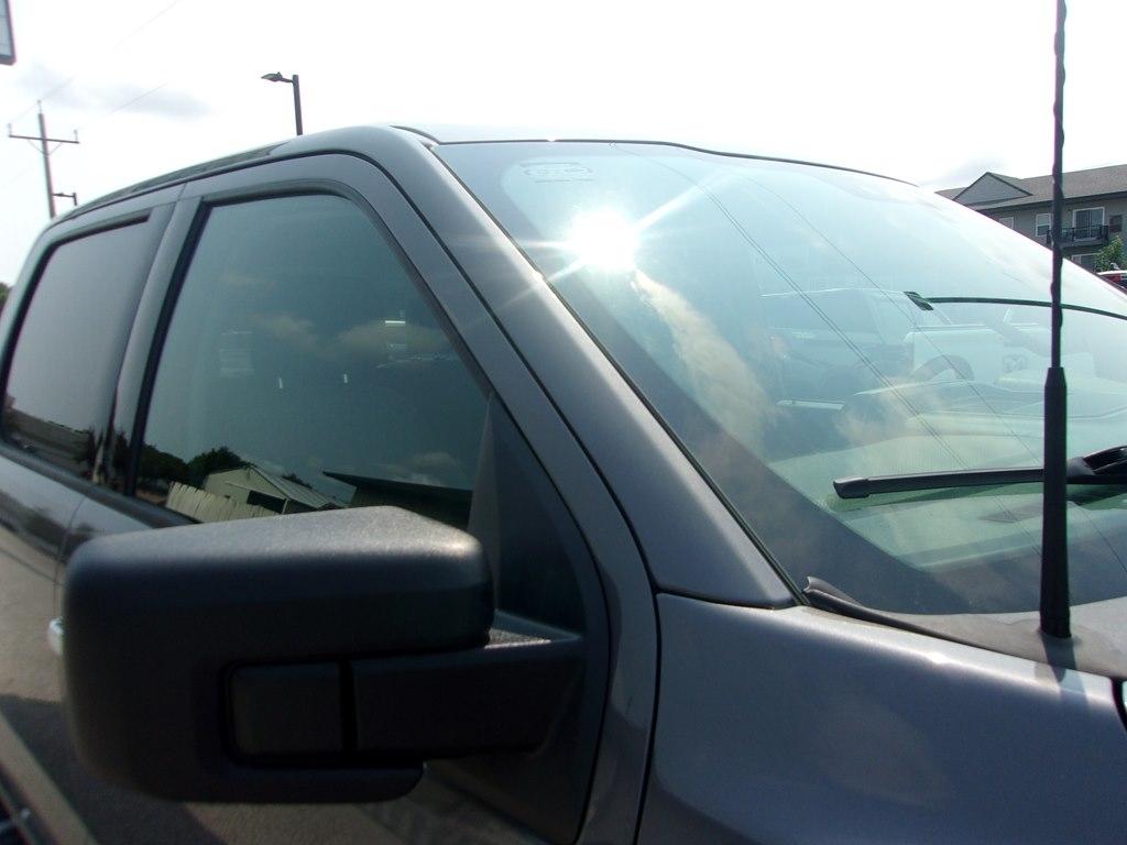 Ford F-150 XLT 4WD SuperCrew 5.5' Box 2023