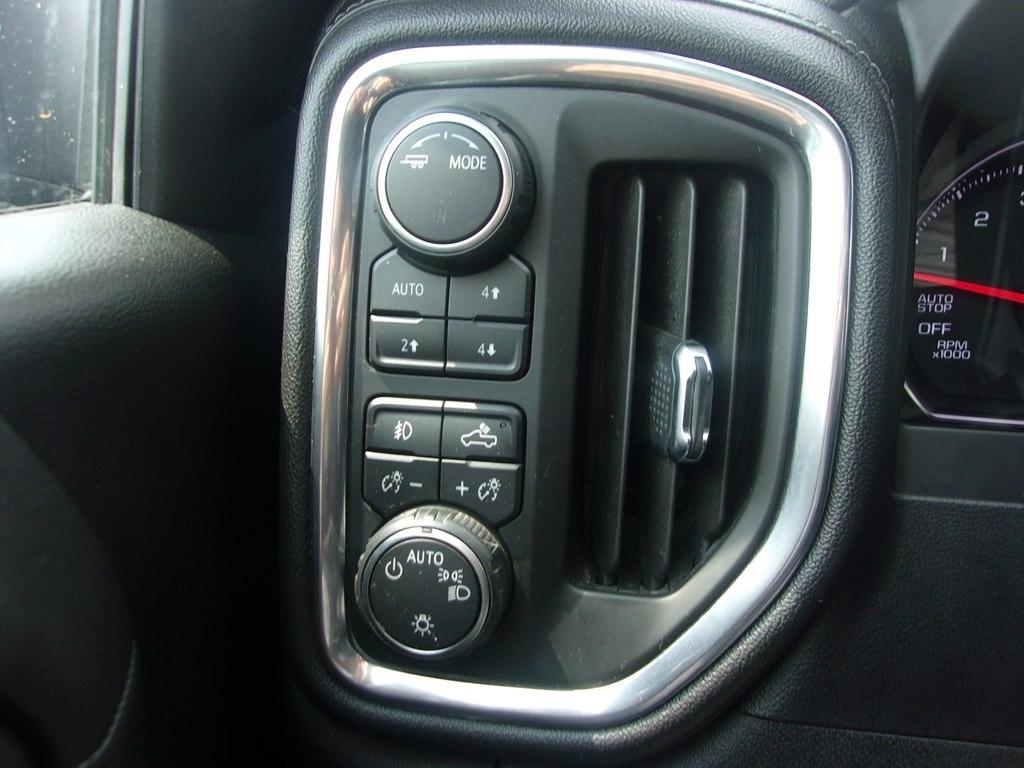 Chevrolet Silverado 1500 4WD Crew Cab 157" LT Trail Boss 2020