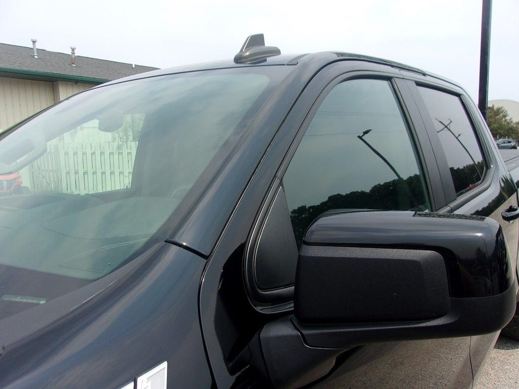 Chevrolet Silverado 1500 4WD Crew Cab 157" LT Trail Boss 2020