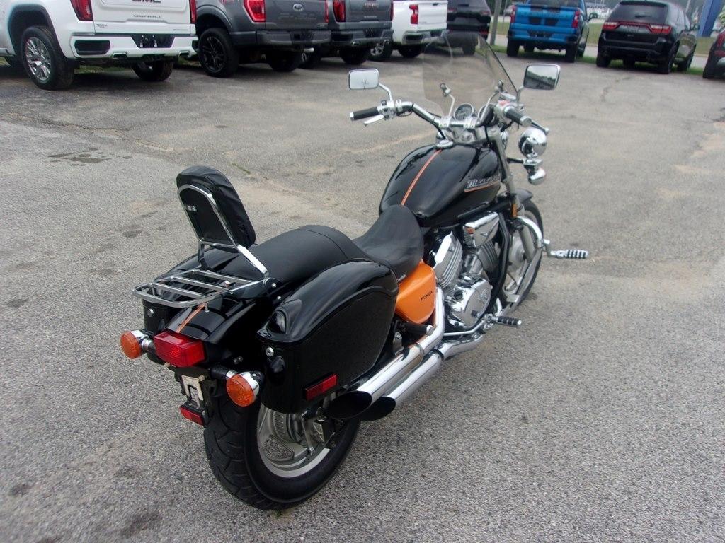 Honda Magna  2000