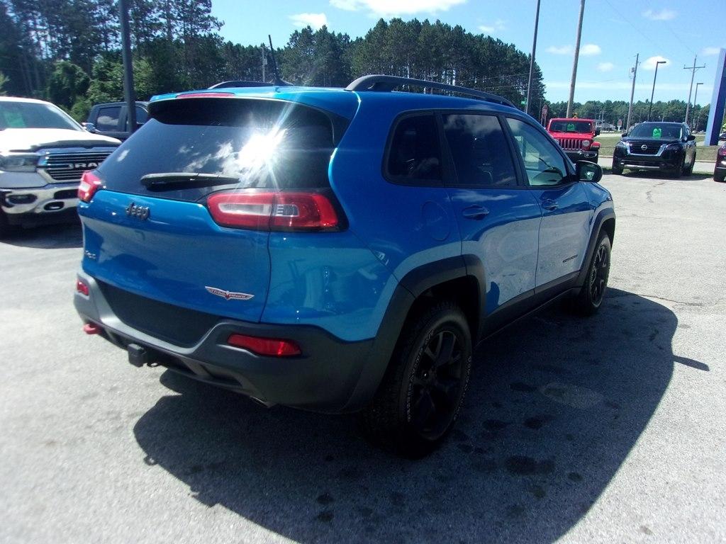 Jeep Cherokee 4WD 4dr Trailhawk 2017