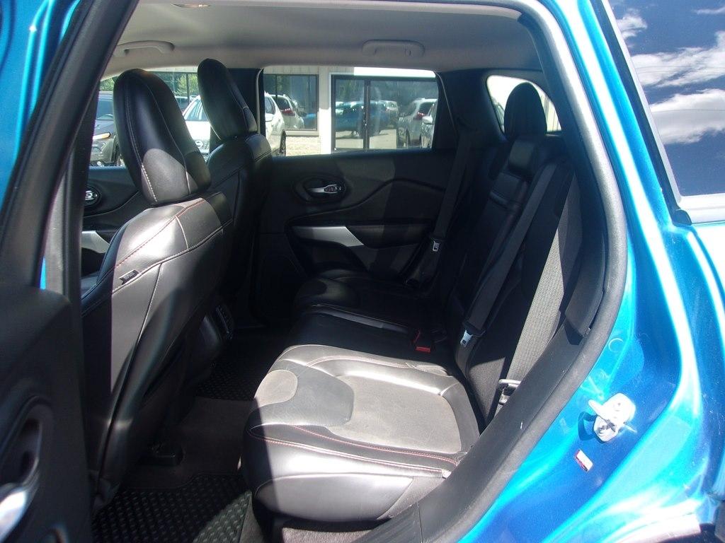 Jeep Cherokee 4WD 4dr Trailhawk 2017