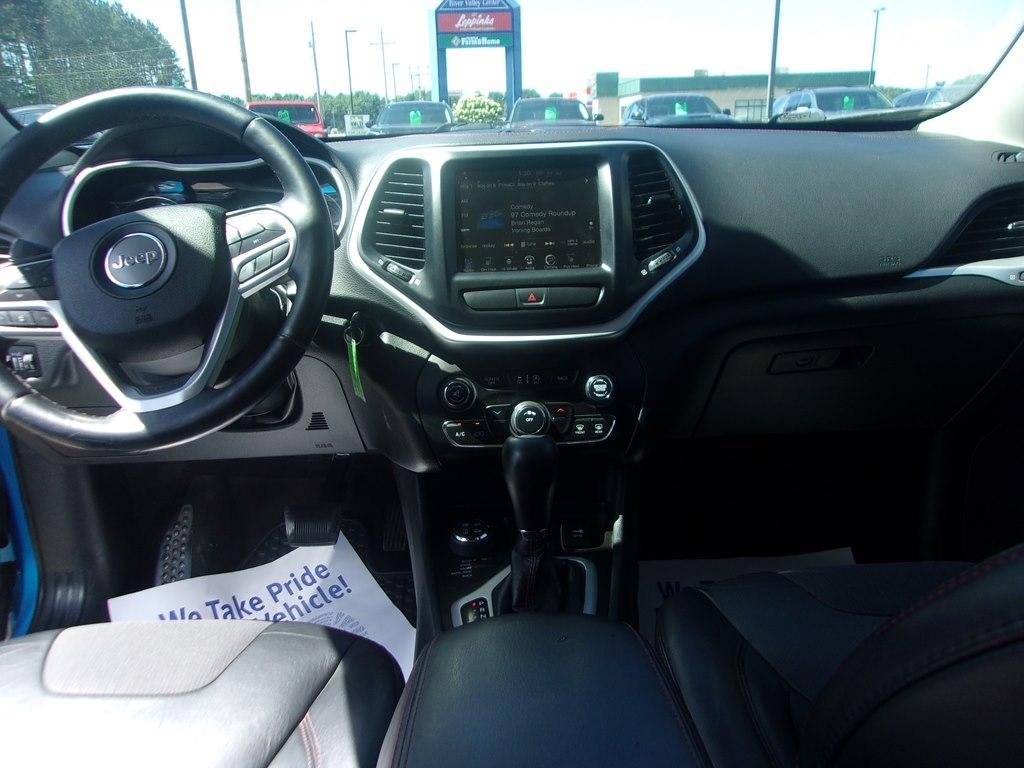 Jeep Cherokee 4WD 4dr Trailhawk 2017