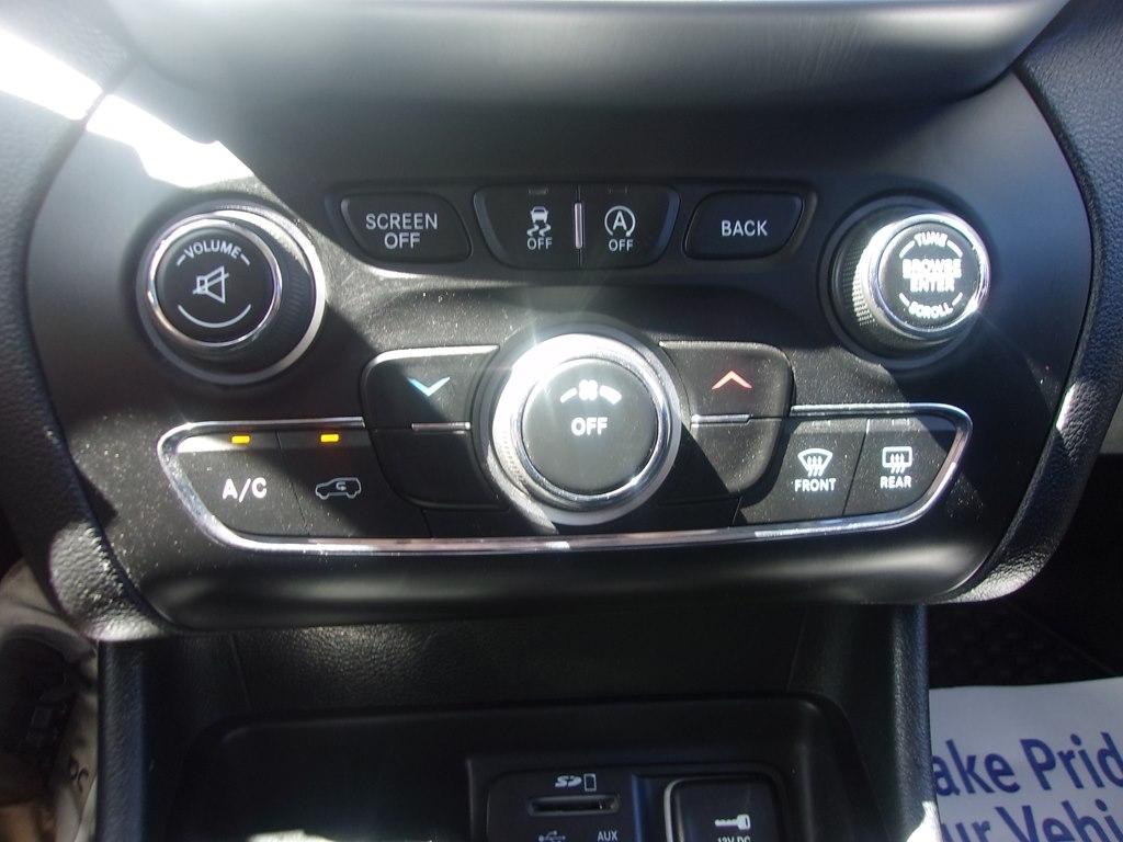 Jeep Cherokee 4WD 4dr Trailhawk 2017