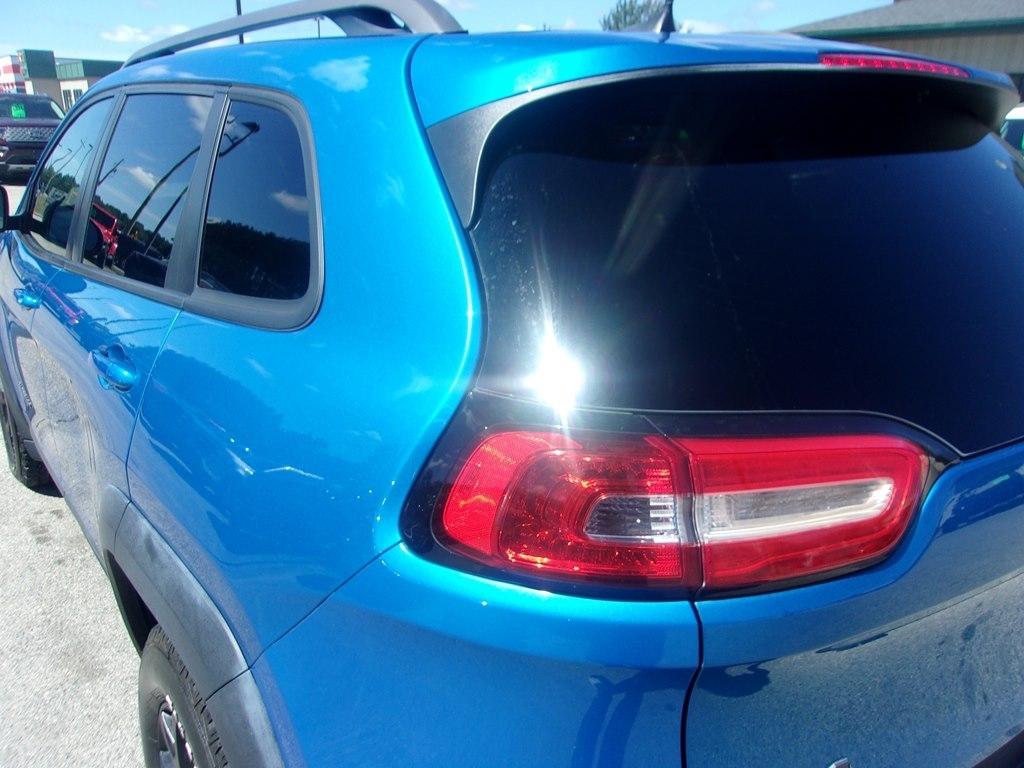Jeep Cherokee 4WD 4dr Trailhawk 2017