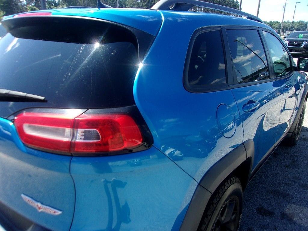 Jeep Cherokee 4WD 4dr Trailhawk 2017