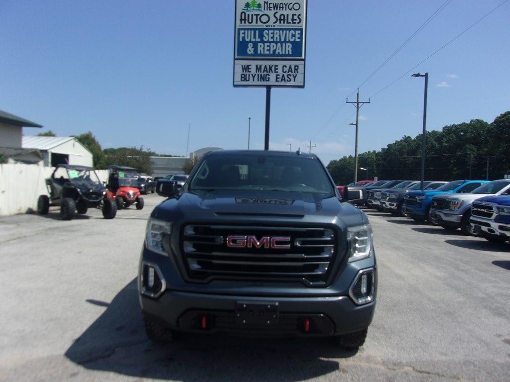 GMC Sierra 1500 Limited 4WD Crew Cab 147" AT4 2022