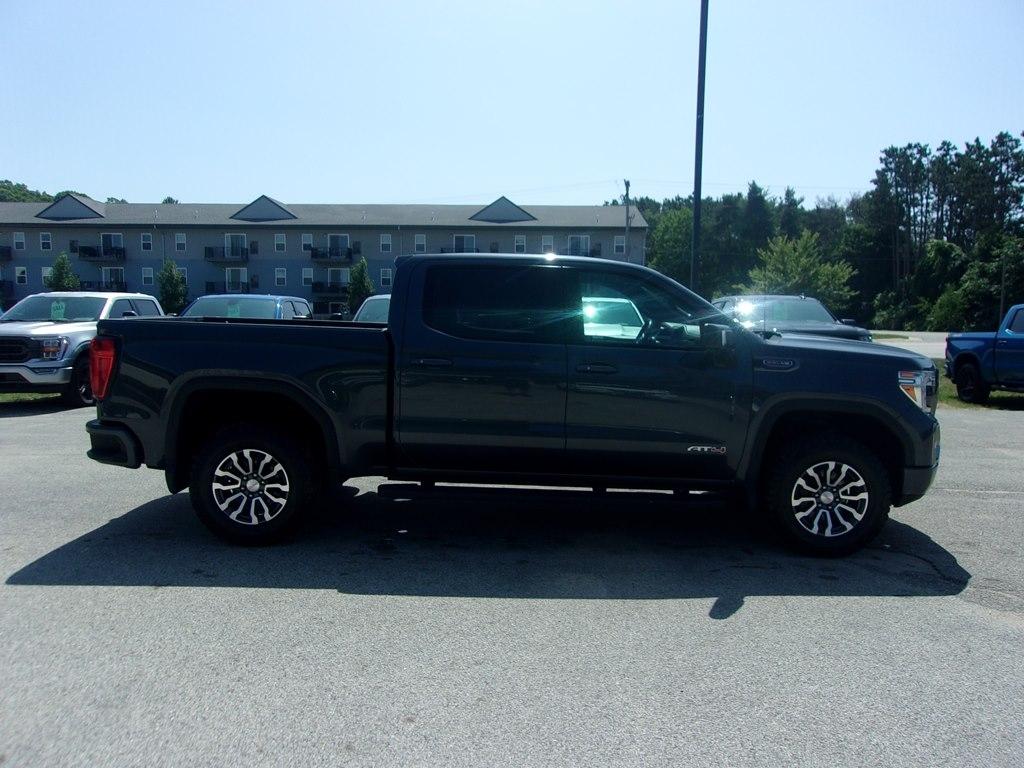 GMC Sierra 1500 Limited 4WD Crew Cab 147" AT4 2022