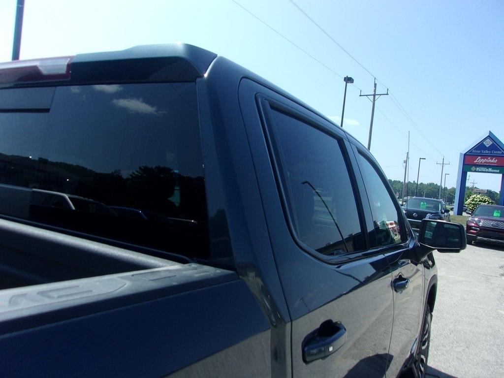 GMC Sierra 1500 Limited 4WD Crew Cab 147" AT4 2022
