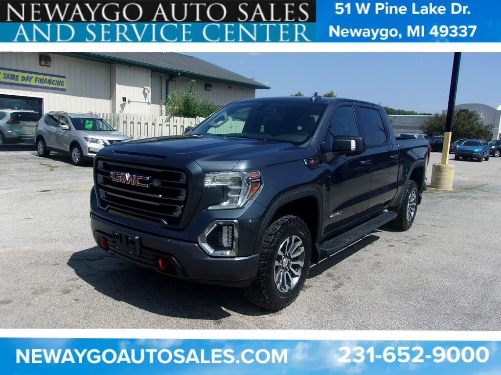 2022 GMC Sierra 1500 Limited 4WD Crew Cab 147" AT4