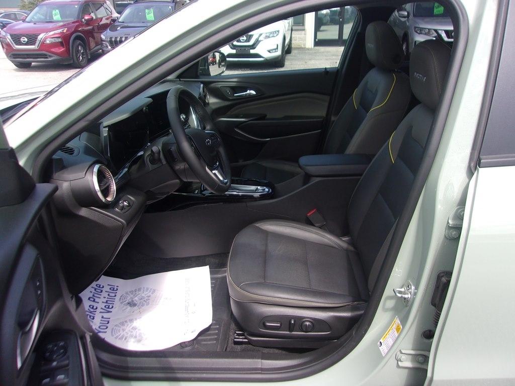 Chevrolet Trax FWD 4dr ACTIV 2024