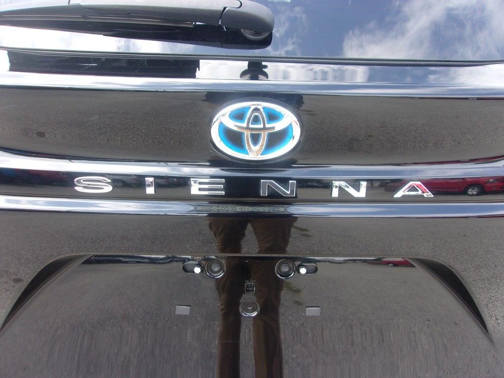 Toyota Sienna Platinum AWD 7-Passenger (Natl) 2024