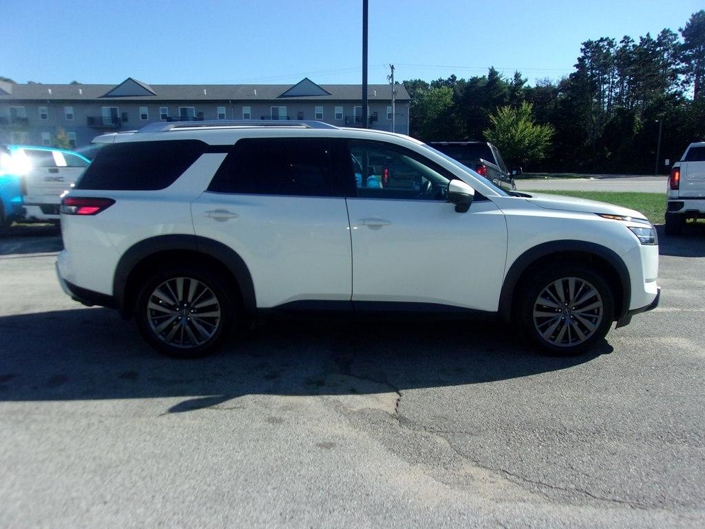 Nissan Pathfinder SL 4WD 2023
