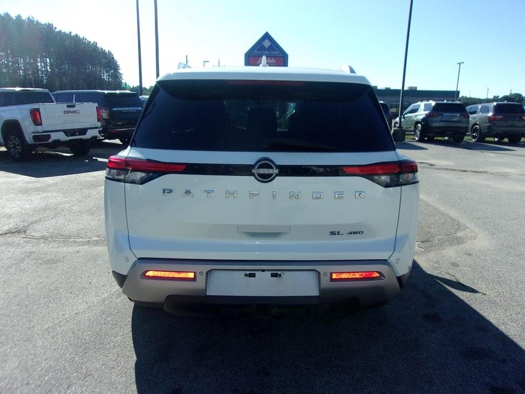 Nissan Pathfinder SL 4WD 2023