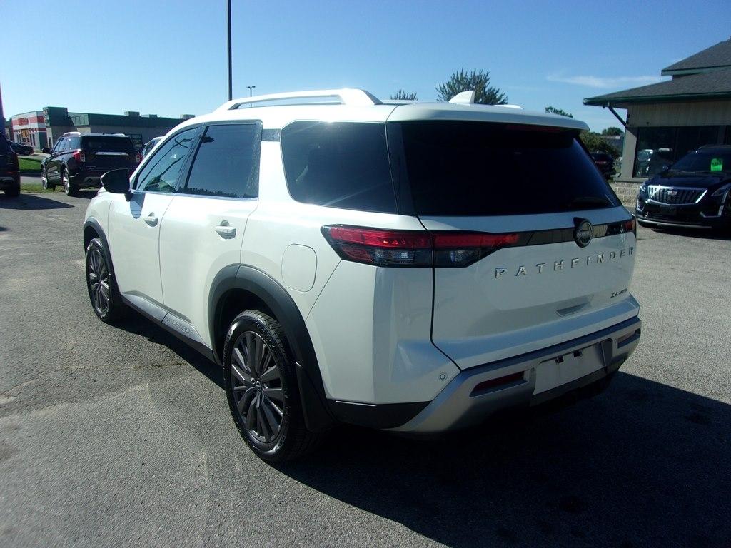 Nissan Pathfinder SL 4WD 2023