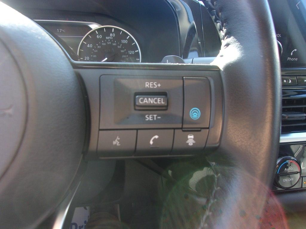Nissan Pathfinder SL 4WD 2023