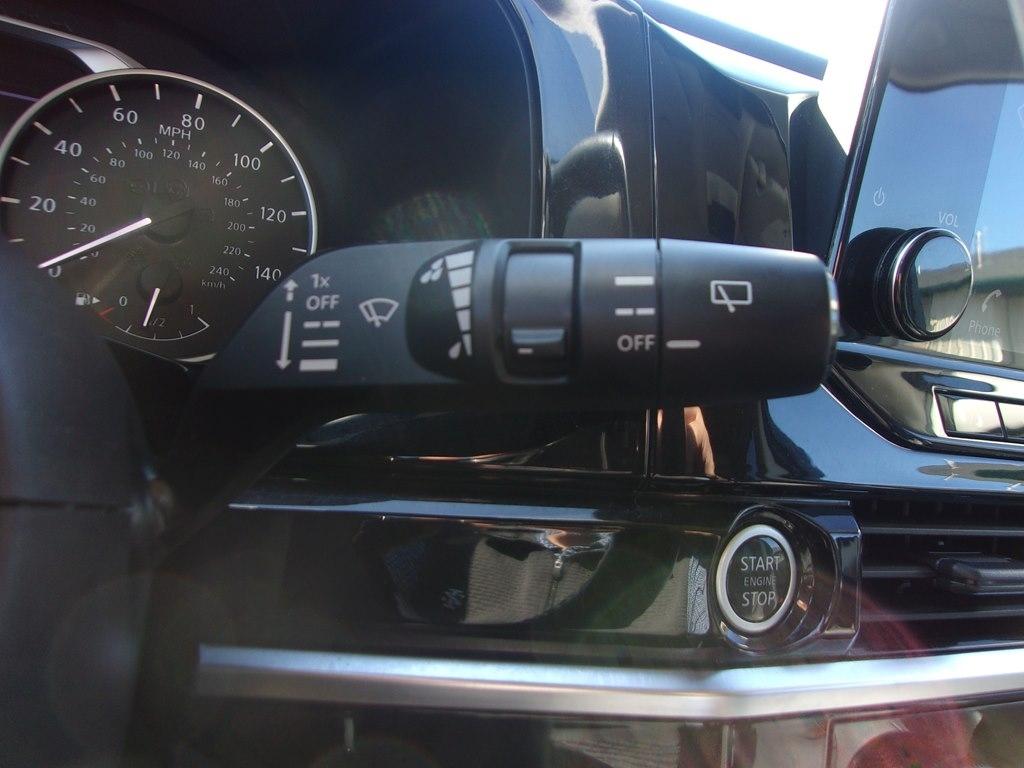 Nissan Pathfinder SL 4WD 2023