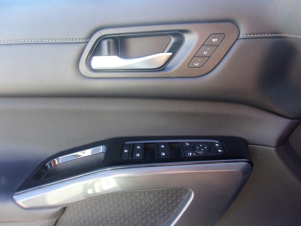 Nissan Pathfinder SL 4WD 2023