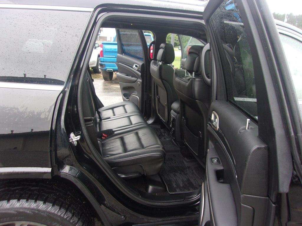 Jeep Grand Cherokee 4WD 4dr Overland 2017