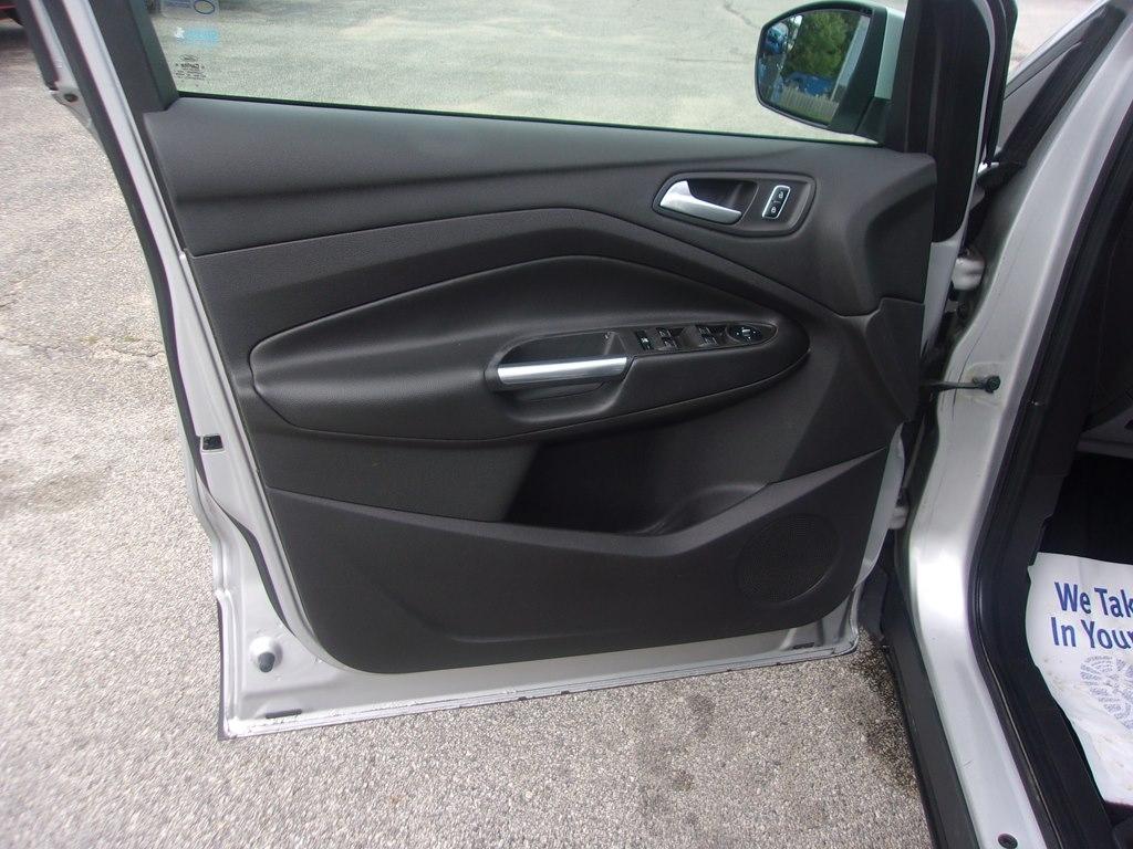 Ford Escape FWD 4dr SE 2014