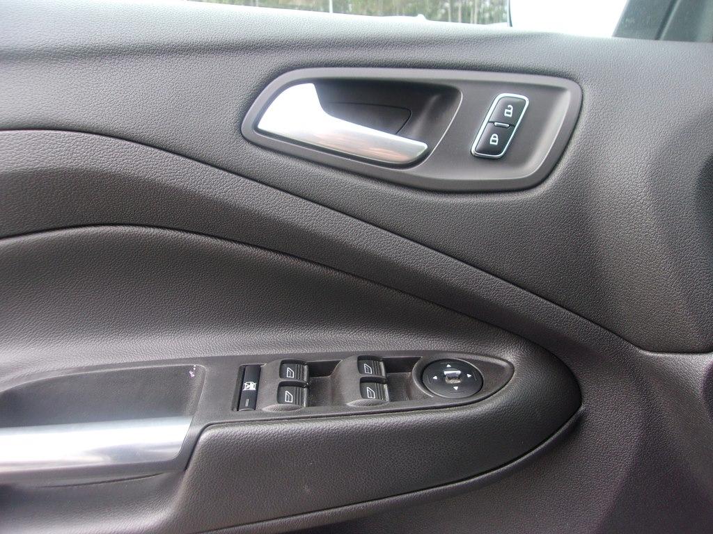 Ford Escape FWD 4dr SE 2014