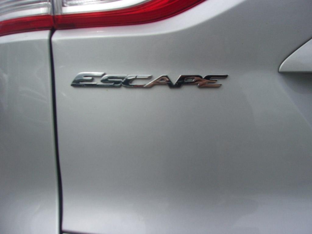 Ford Escape FWD 4dr SE 2014