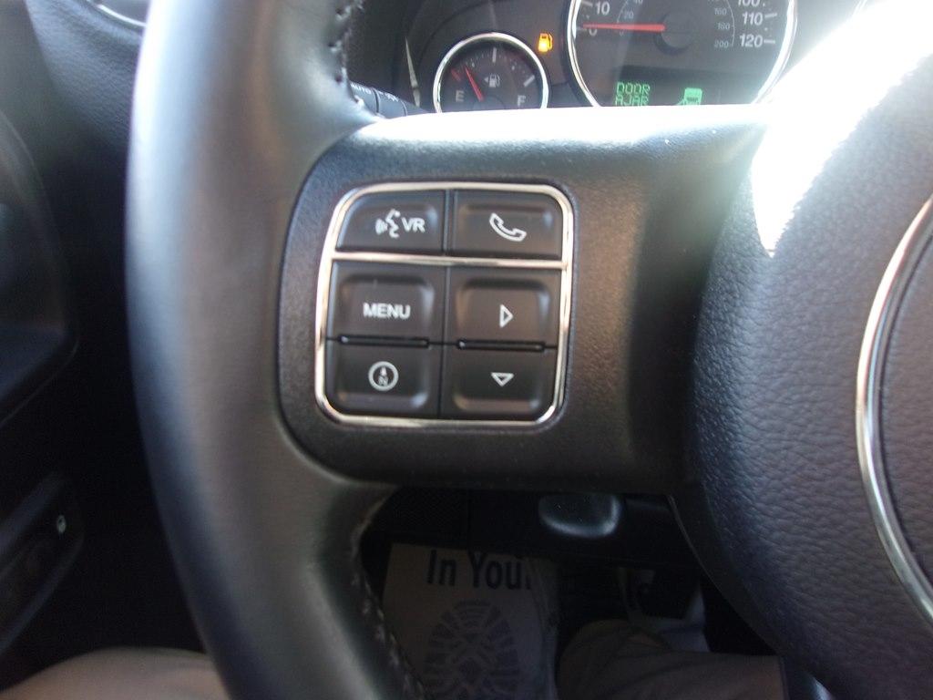 Jeep Wrangler Unlimited 4WD 4dr Sahara 2015