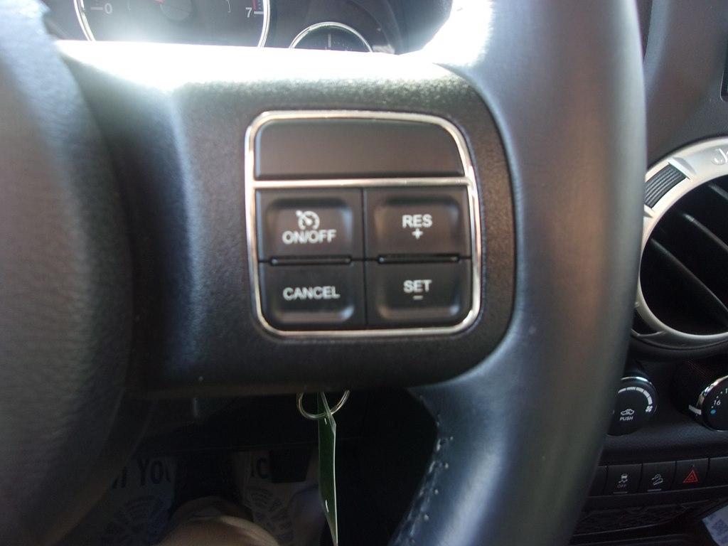 Jeep Wrangler Unlimited 4WD 4dr Sahara 2015