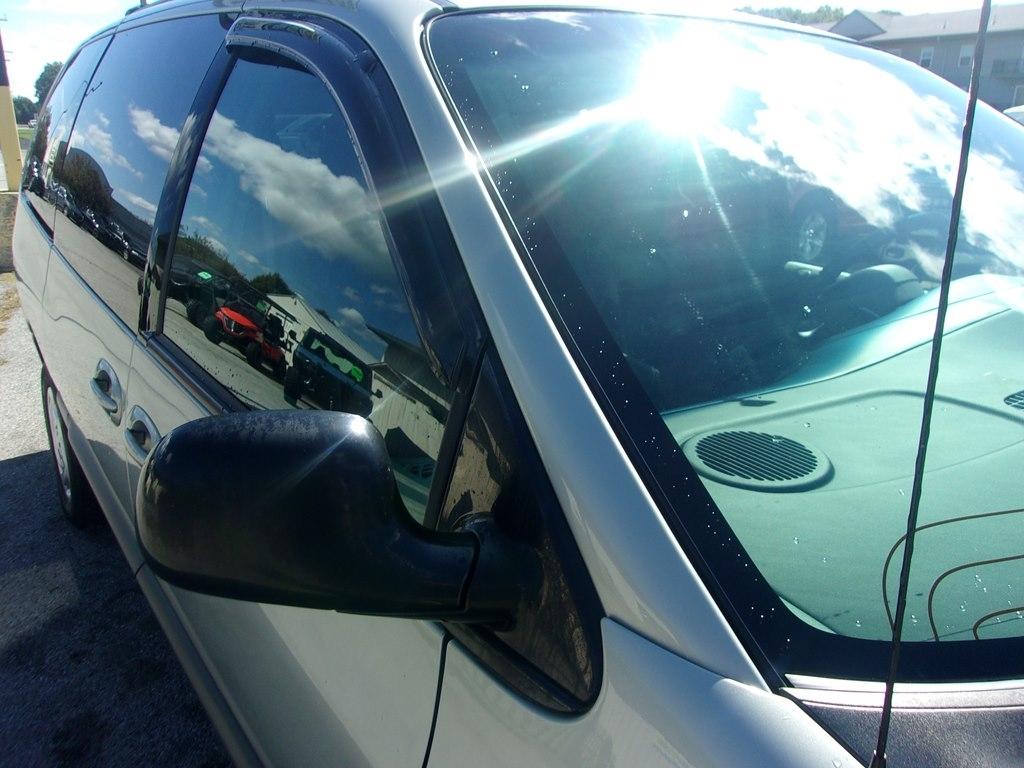 Dodge Caravan 4dr Grand SE 119" WB 1999