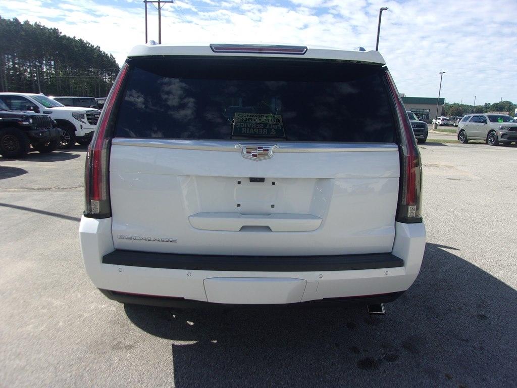 Cadillac Escalade 4WD 4dr Platinum 2019