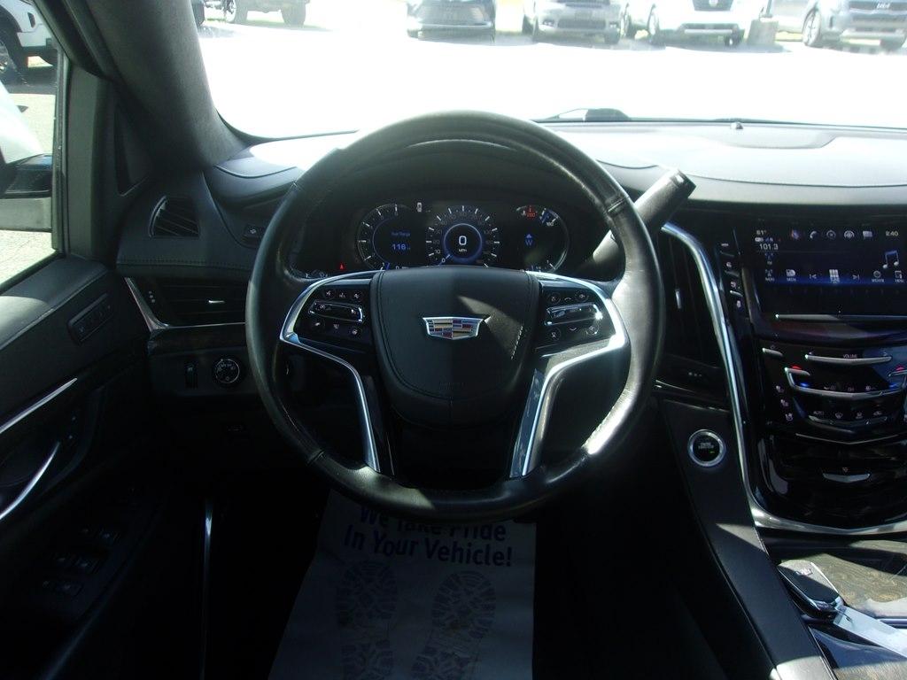 Cadillac Escalade 4WD 4dr Platinum 2019