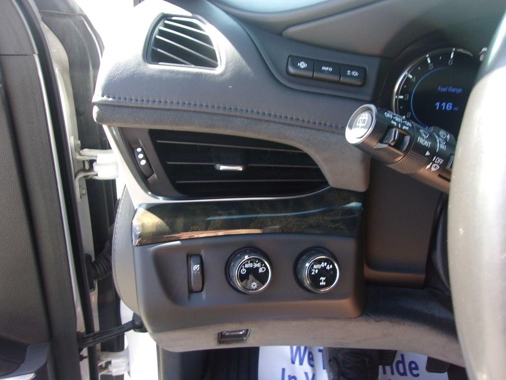 Cadillac Escalade 4WD 4dr Platinum 2019