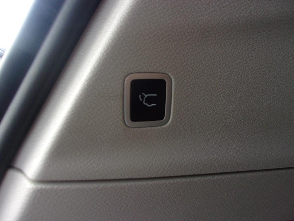 Chrysler Pacifica Touring L FWD 2024